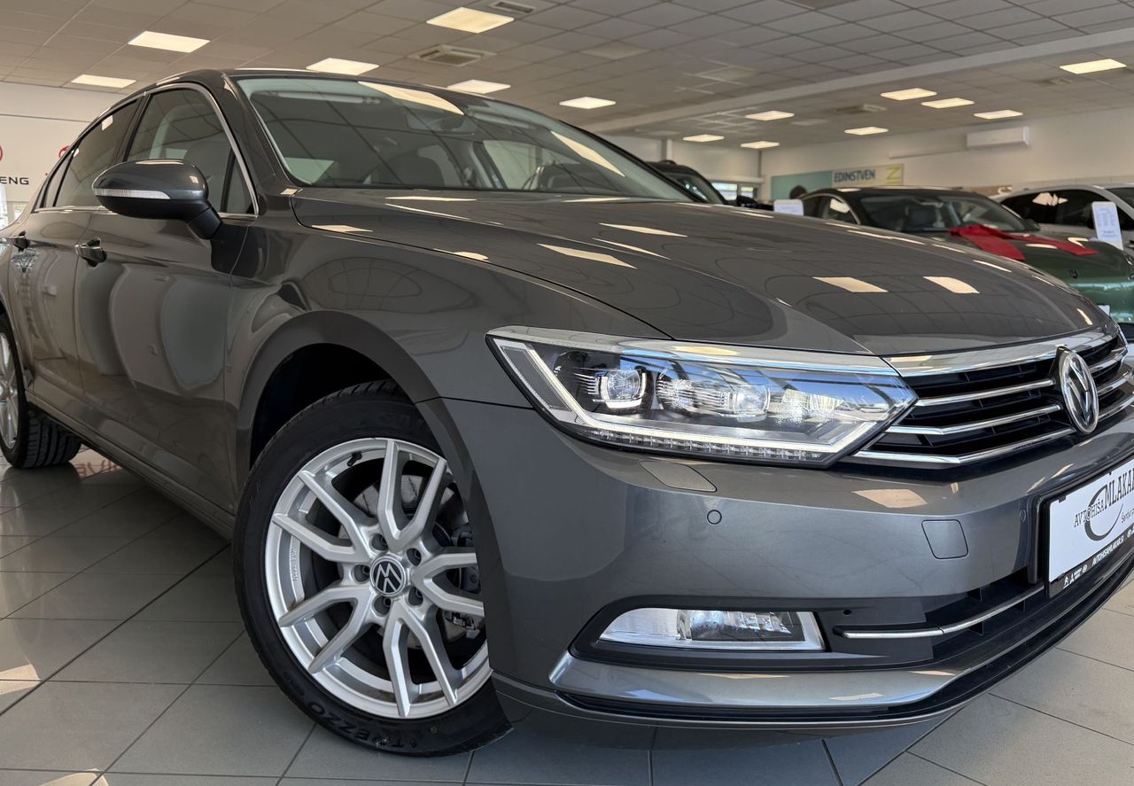 Zunanja slika - VW Passat - 1.6 TDI BMT Comfortline -FULL LED-NAVI-ACC-ALU- - 1