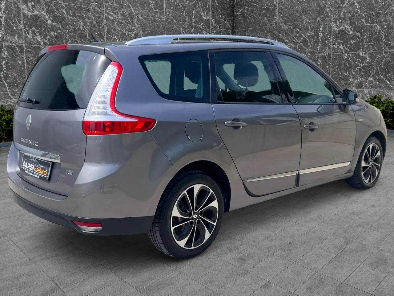 Zunanja slika - Renault Grand Scenic - Bose TCe 130PS 7SEDEŽEV LED NAVI PDC ALU17 - 5