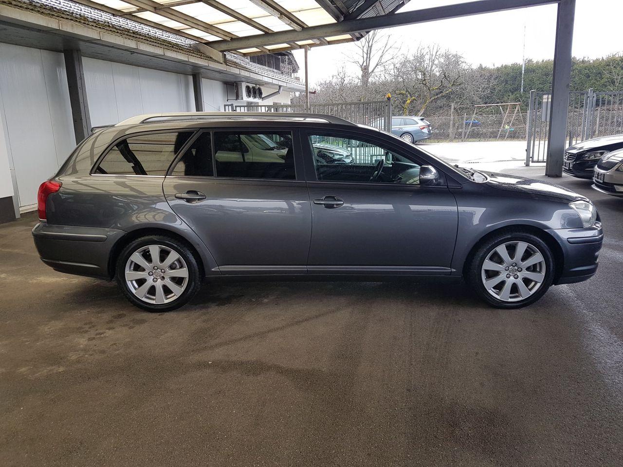 Zunanja slika - Toyota Avensis - Avensis - 8