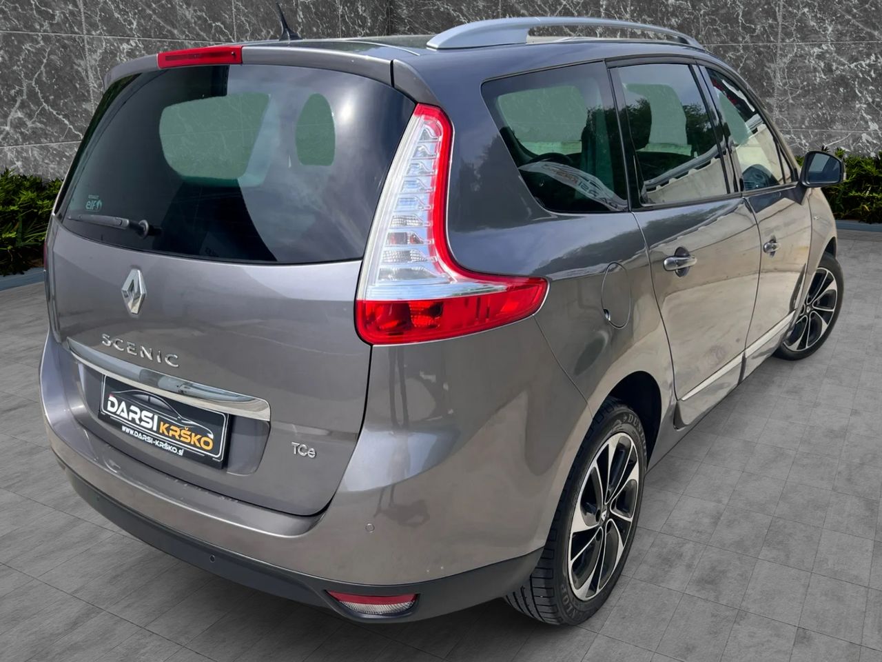 Zunanja slika - Renault Grand Scenic - Bose TCe 130PS 7SEDEŽEV LED NAVI PDC ALU17 - 4