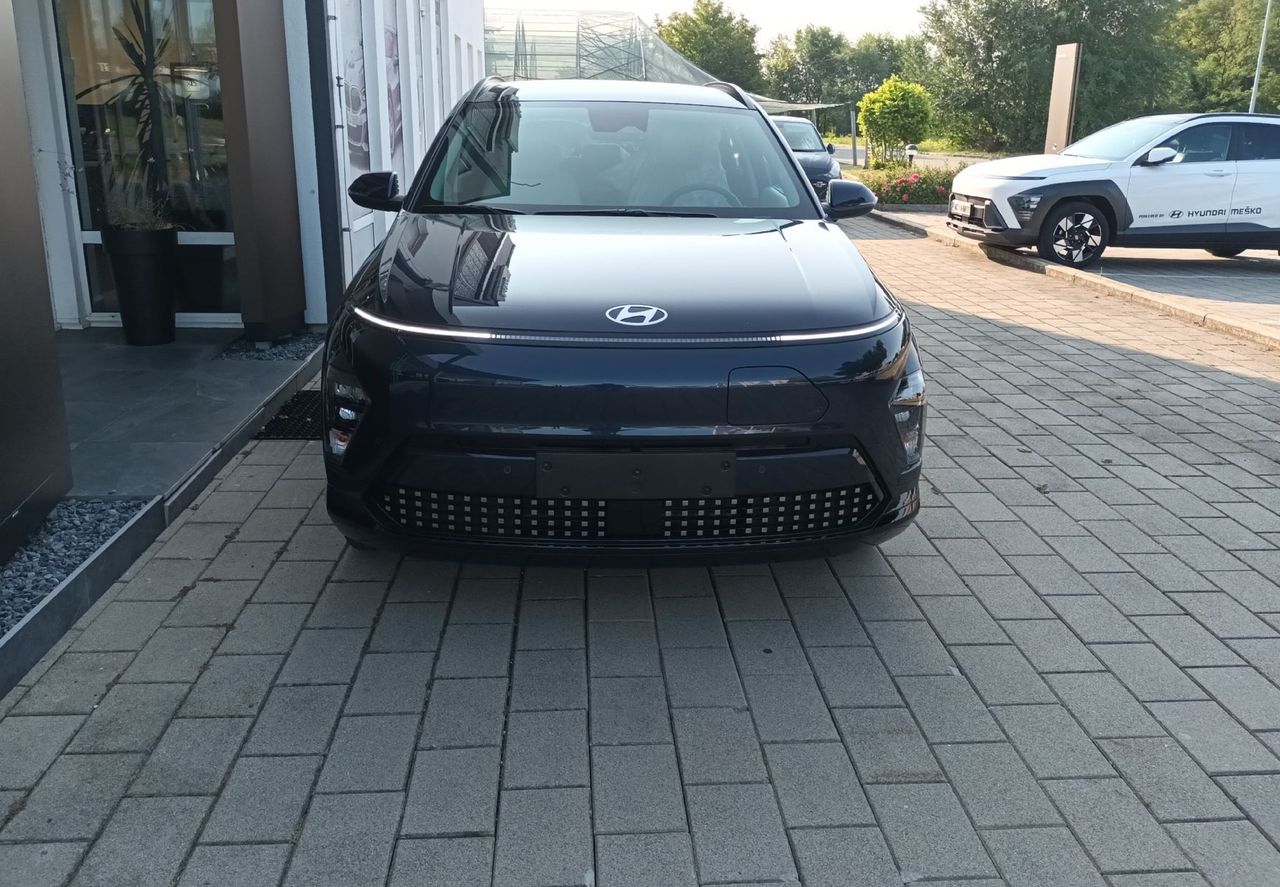Zunanja slika - Hyundai Kona - BEV 65KWH PREMIUM.win.I.topl.črp..ambient - 1