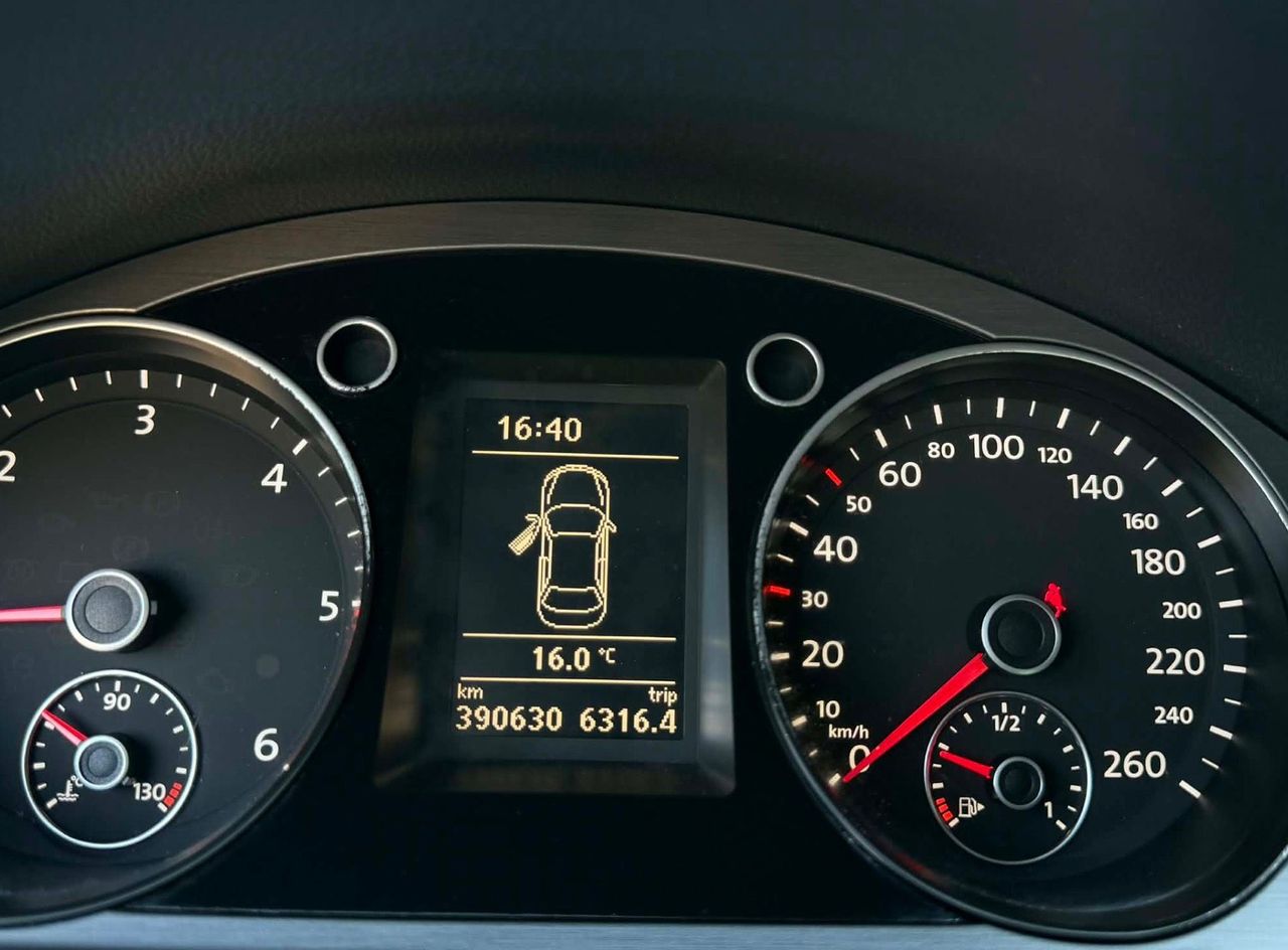 Zunanja slika - VW Passat - 2.0 TDI-LIZING ZA TUJCE-PDC-TEMPOMAT-ODLIČEN-... - 12