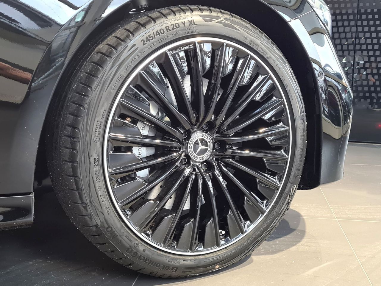 Zunanja slika - Mercedes-Benz E-Razred - 200 d AMG Line - 11