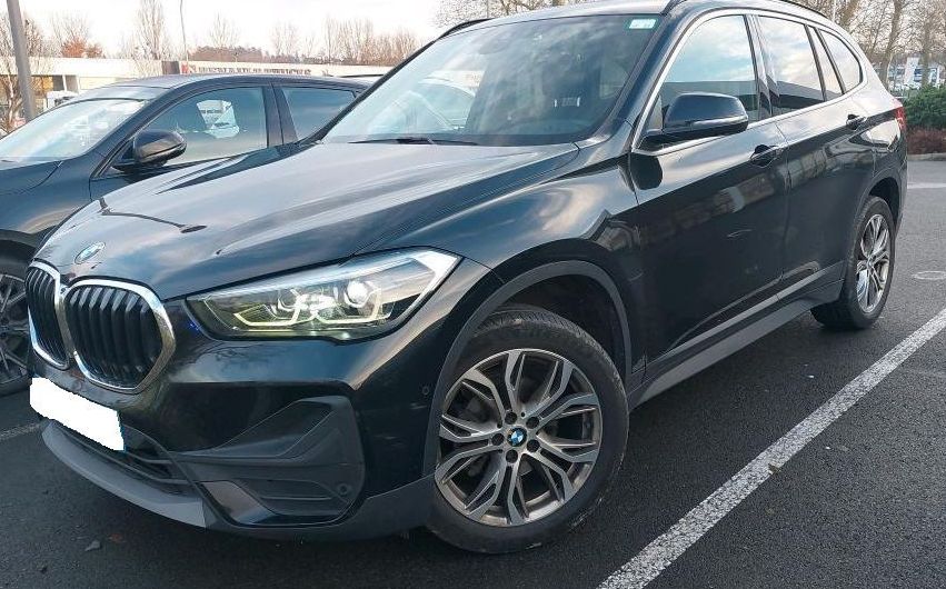 Zunanja slika - BMW X1 - serija :  sDrive16d Avt. LED-KAMERA-18 COL... - 2