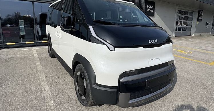 Zunanja slika - KIA PV5 - 71.2 kWh baterija 120 kW  163 KS  Air - 1