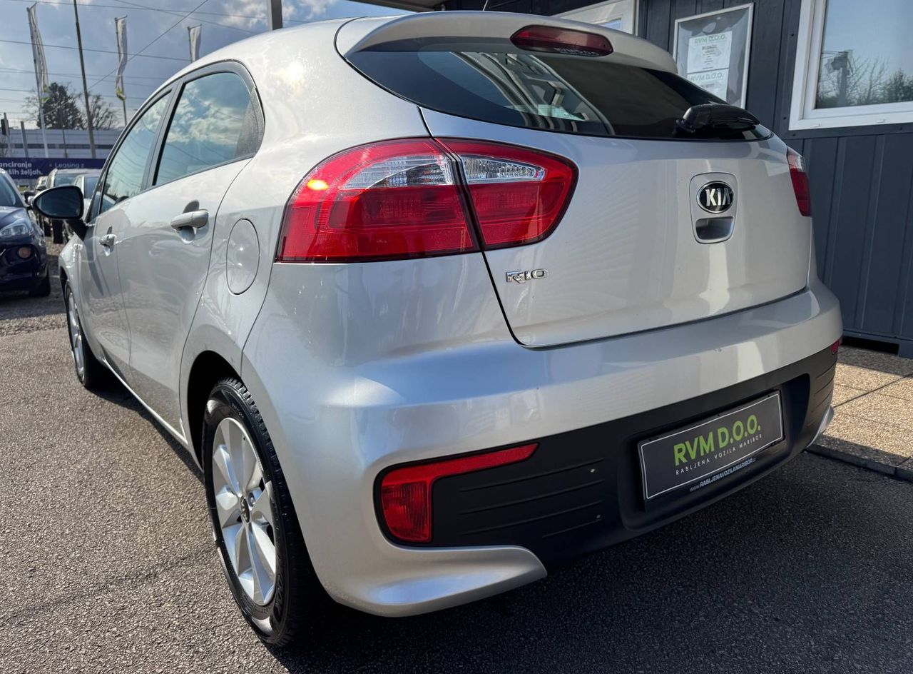 Zunanja slika - KIA Rio - EX URBAN°SLO°AVT.KLIMA°ALU°USB°EL.POM.STEKEL°... - 3