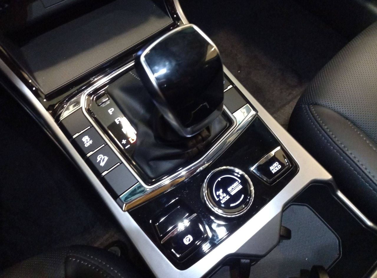 Zunanja slika - SsangYong Korando - 1.5 T-GDi Exclusive 4WD AT... - 18