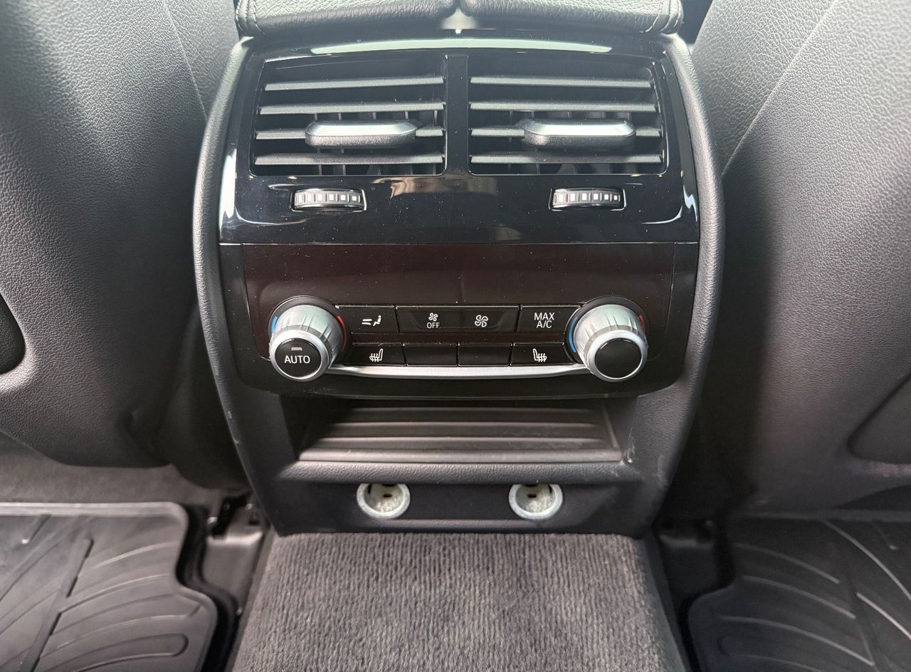 Zunanja slika - BMW Serija 5 - Touring: 530d xDrive M-sport VIRT HEAD UP 360CAM PANO LE - 19