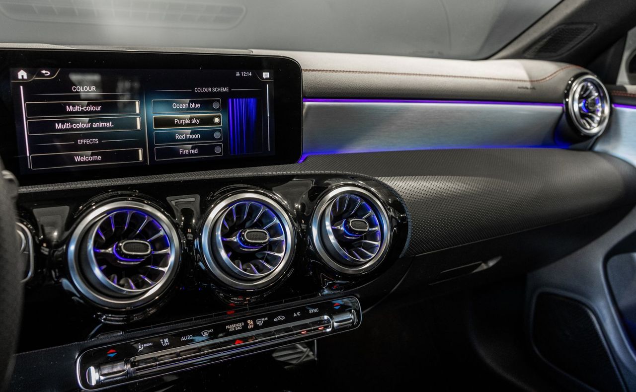Zunanja slika - Mercedes-Benz CLA-Razred - CLA Shooting Brake CLA250-AMG-HEADUP-PANO-NAVI-ALCANTARA-MEMORY-A - 14