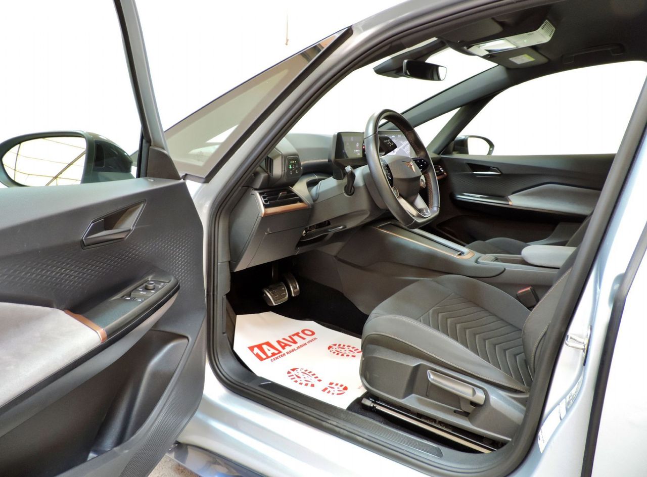 Zunanja slika - Cupra Born - Boost 170 Kw  ACC-LED-KAMERE 360-MRTVI KOT - 9