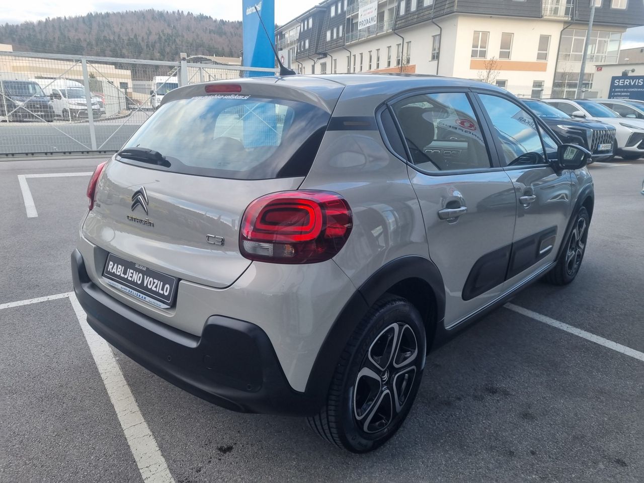 Zunanja slika - Citroën C3 - C-Series 1.2PT - SAMO 23.648KM - POTRJENA SERVISNA - 7
