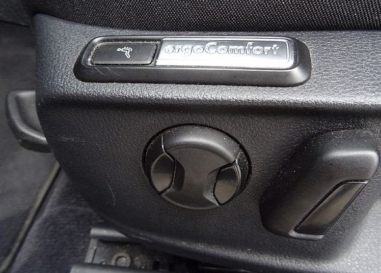 Zunanja slika - VW Passat - Variant 2.0 TDI DSG COMFORTLINE 150KM - 17