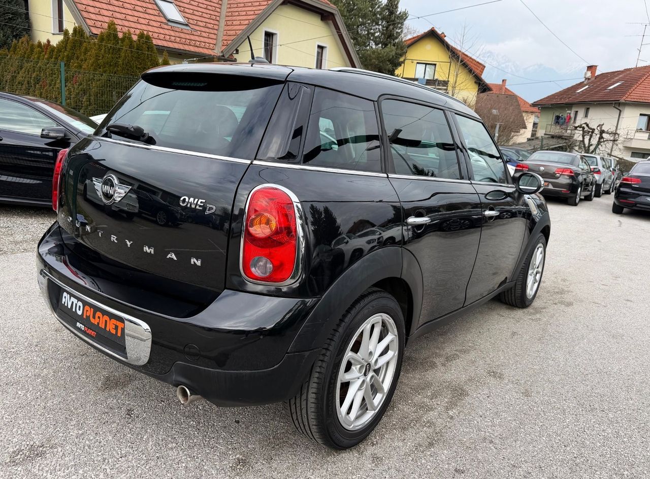 Zunanja slika - MINI Countryman - ONE D  LED NAVI TEMPOMAT AVTO.KLIMA ALU 17 - 4