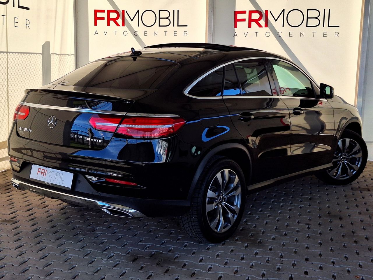 Zunanja slika - Mercedes-Benz GLE Coupe - GLE 350 d 4MATIC•PANORAMA•KAM360•AMBIENT•AIR• - 6