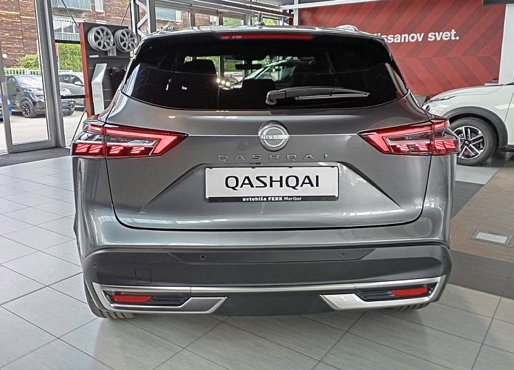 Zunanja slika - Nissan Qashqai - 1.3 DIG-T Mild Hyb.158 2WD X-Tron.TEKNA - 4