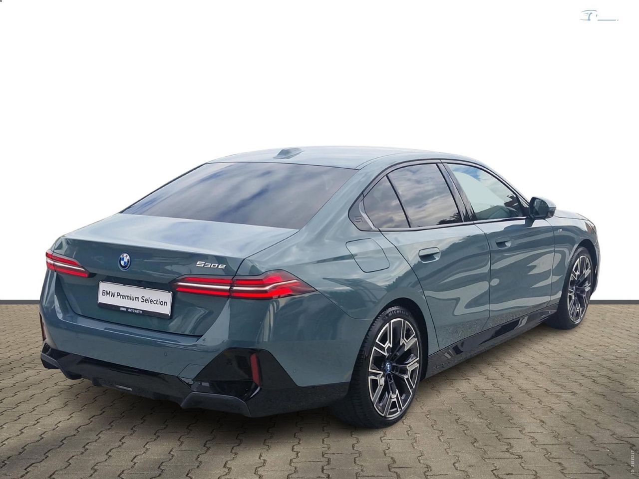 Zunanja slika - BMW Serija 5 - 530e - 2