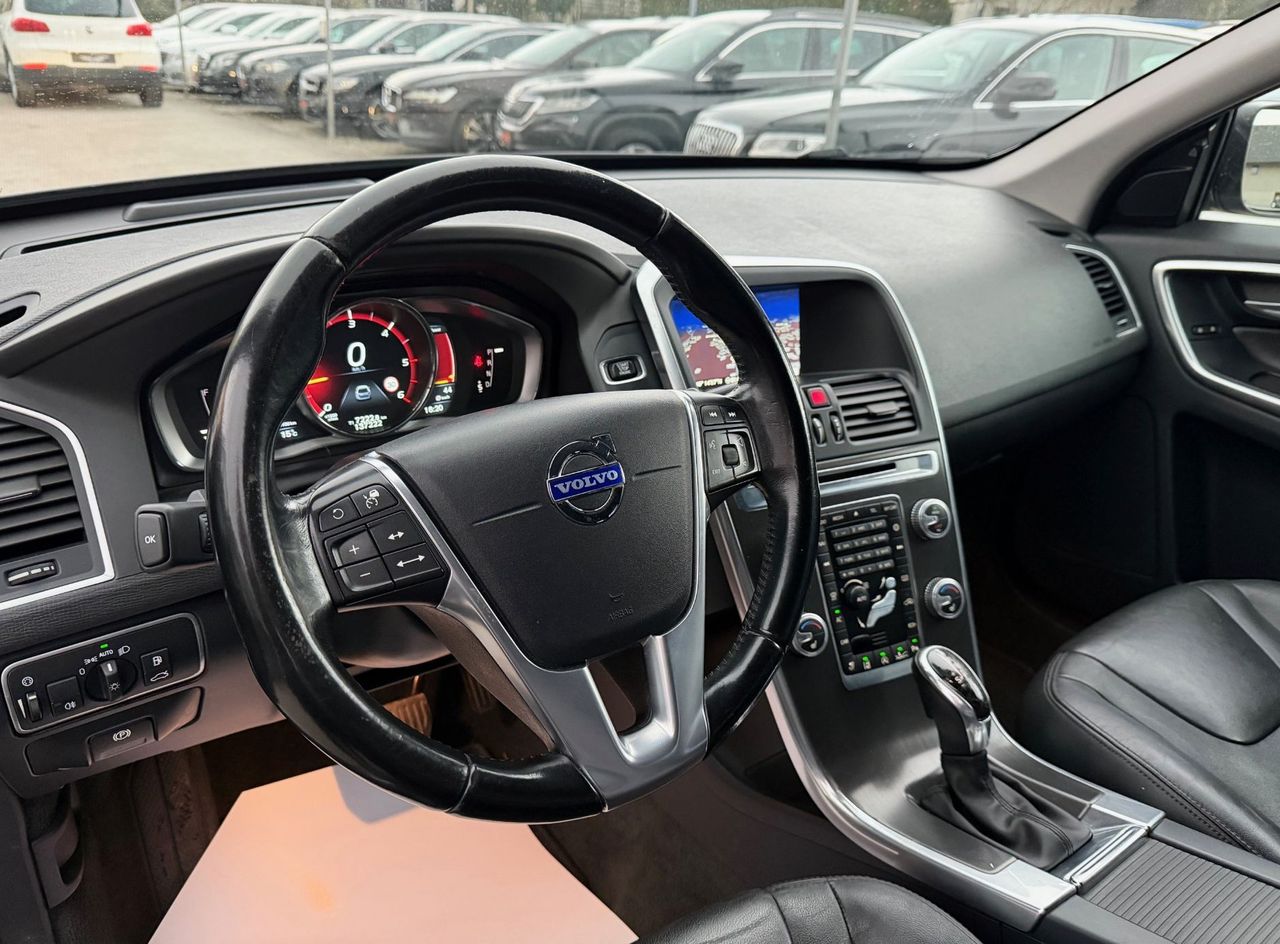 Zunanja slika - Volvo XC60 - D4 Summum AUT. LED XENON ACC NAVI BLS VIRTUAL - 15