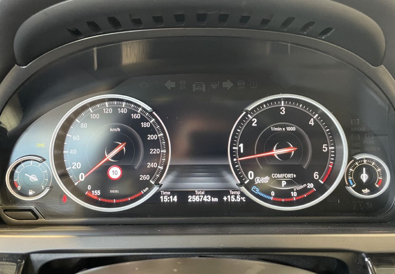 Zunanja slika - BMW Serija 7 - : 750d-xDrive-M OPTIK-NAVIGACIJA-INDIVIDUAL-MEMORY - 14