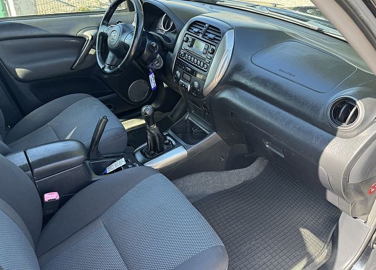 Zunanja slika - Toyota RAV4 - 2.0d 116ks 4x4 °SLO-POREKLO° °SAMO 190.900 km° - 8