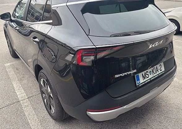 Zunanja slika - KIA Sportage - 1.6 T-GDi 110kW LX Fresh. 7 DCT - 6
