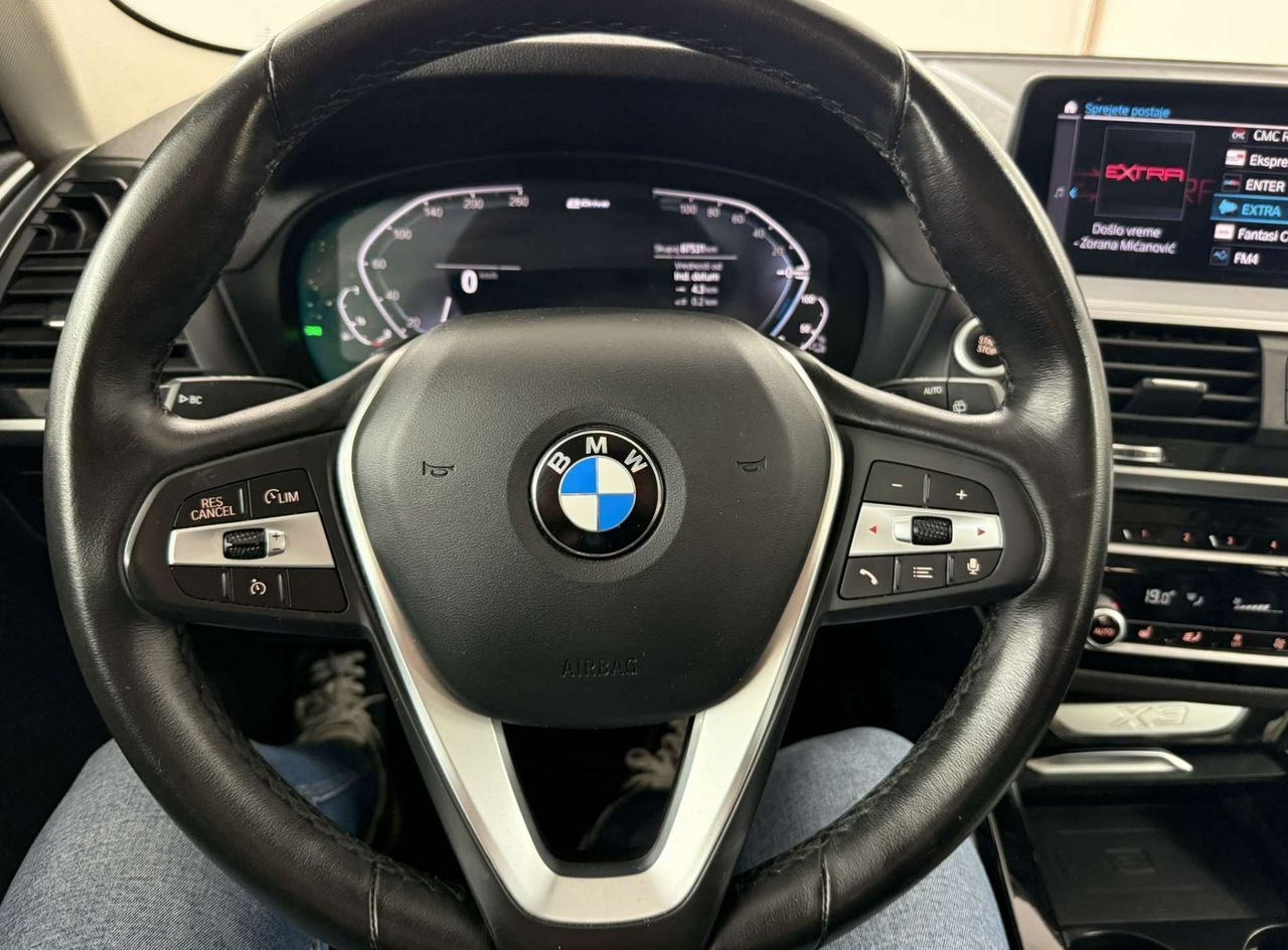 Zunanja slika - BMW X3 - serija : 30e 2.0i 252 xDrive.LUKSENBURG.USNJE.PANORAMA - 17