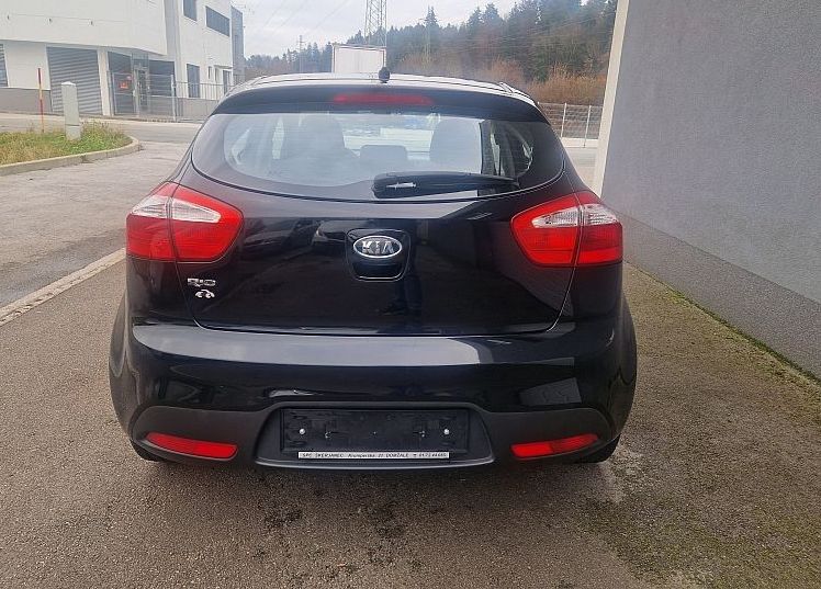 Zunanja slika - KIA Rio - 1.2i CVVT  85KM  EX Urban - 5