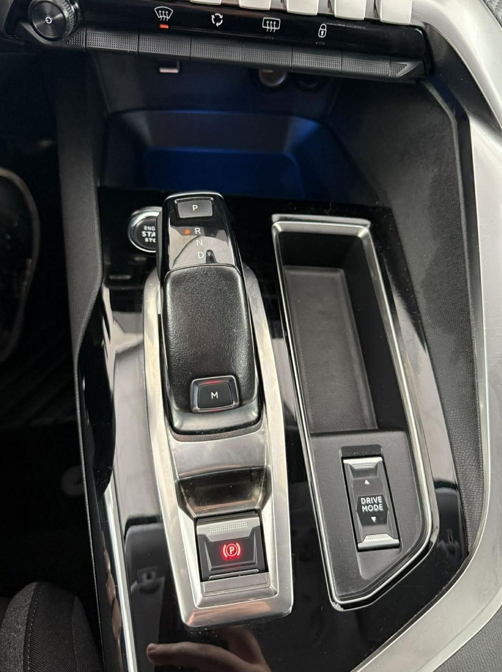 Zunanja slika - Peugeot 5008 - 1.5 BlueHDI 130 S S Active Pack Avt.NAVI.LED.7 SED - 9