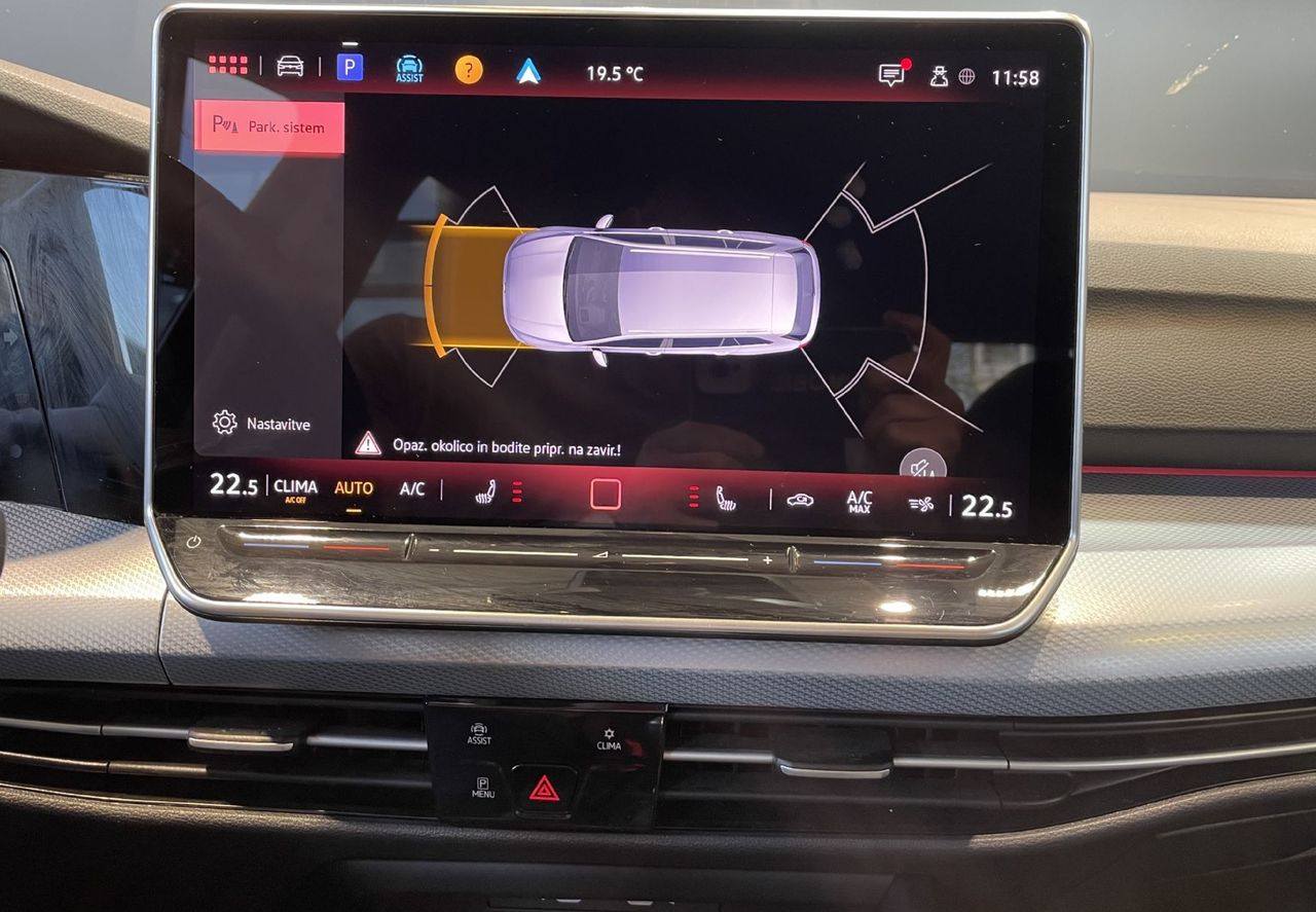 Zunanja slika - VW Golf - Variant 1.LASTNIK-VIRTUAL-NAVIGACIJA-RADAR-LED-LANE-ALU - 10