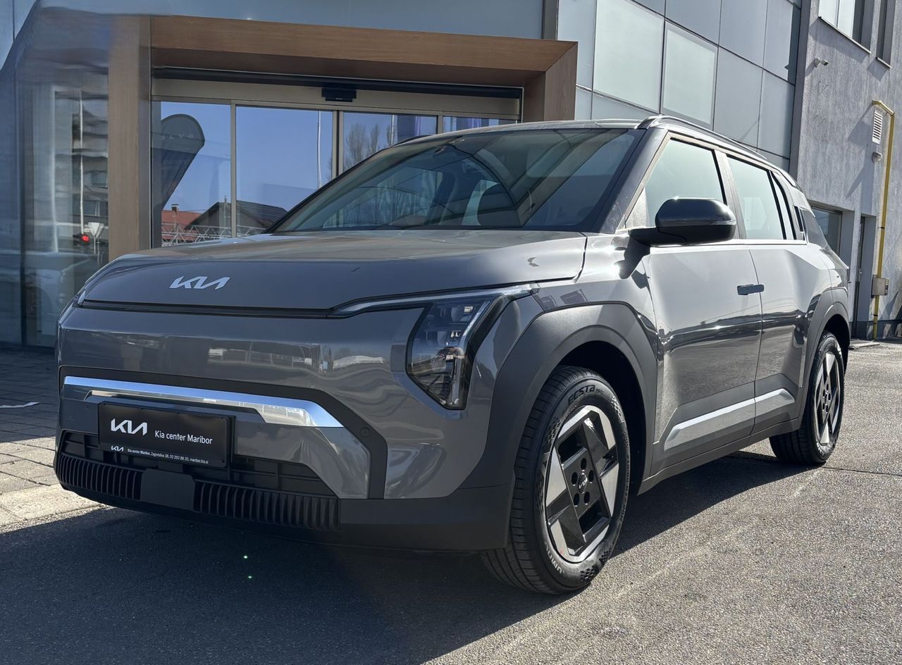 Zunanja slika - KIA EV3 - 58.3 kWh baterija. 150 kW  204 KM  Sky - 1