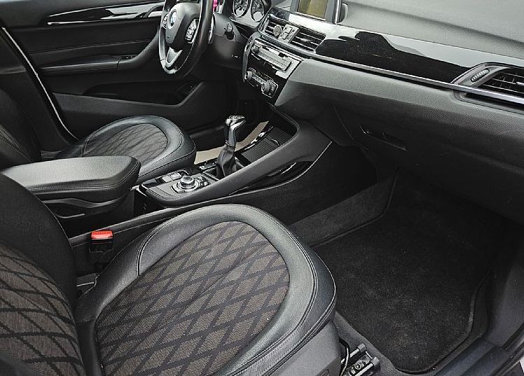 Zunanja slika - BMW X1 - serija : X-LINE xDrive20d 190ks °FULL LED° 18-COL - 9