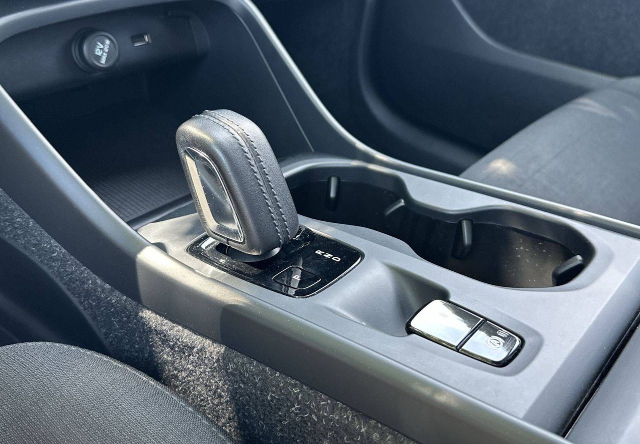 Zunanja slika - Volvo XC40 - D3 Momentum Avt. - 20