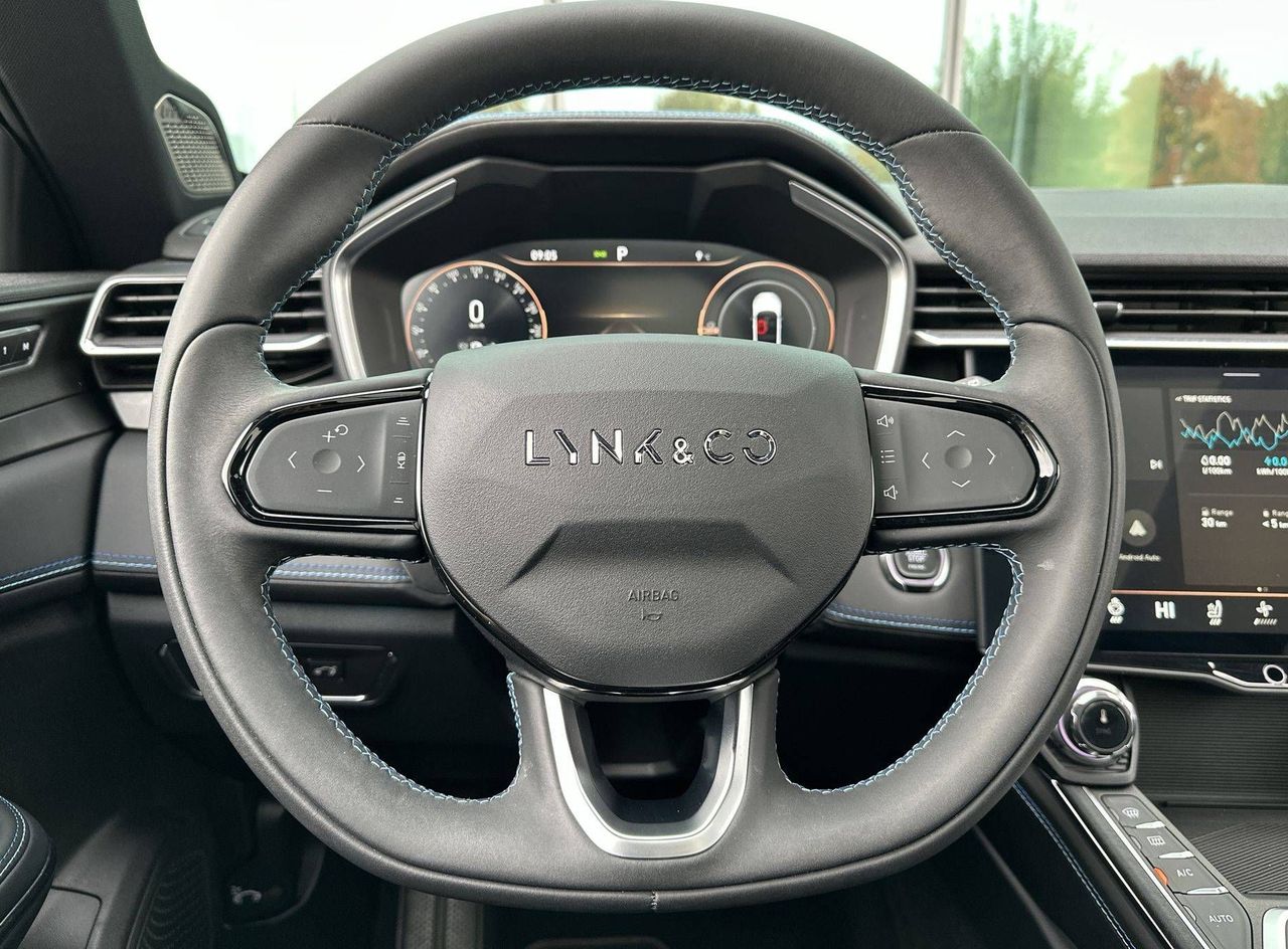 Zunanja slika - Lynk & Co 01 - PHEV - 14