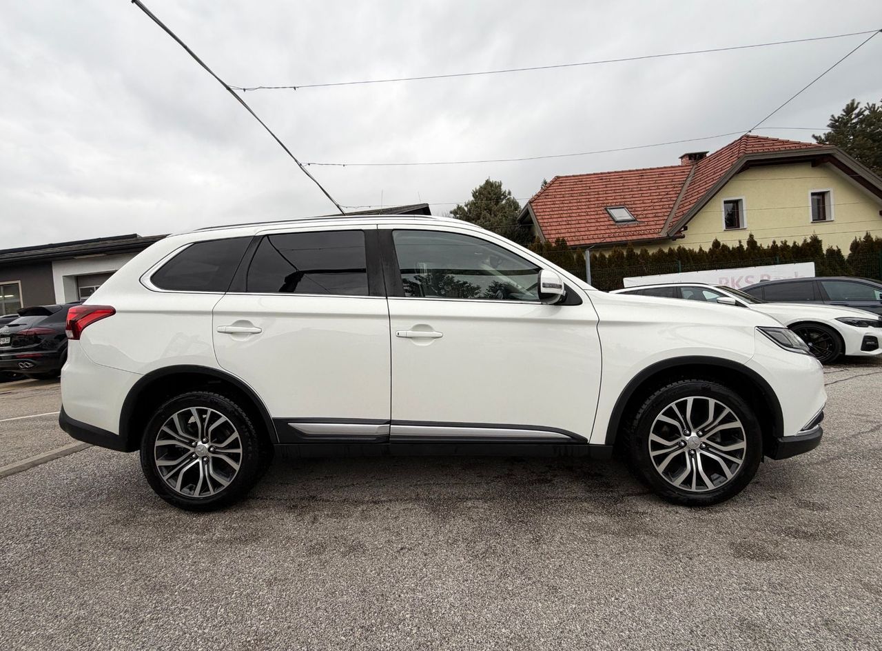 Zunanja slika - Mitsubishi Outlander - 2.2 DI-D 4WD AUT INSTYLE 7SEDEŽEV XENON ACC KAMERA - 6