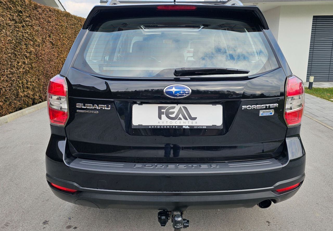 Zunanja slika - Subaru Forester - 2.0D-4X4-1 LASTNIK-PANORAMA-XENON-LED-ODLIČEN - 8