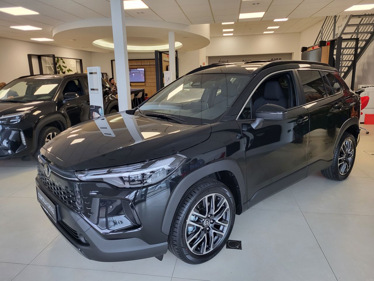 Zunanja slika - Toyota Corolla - 1.8 HEV Style - 5