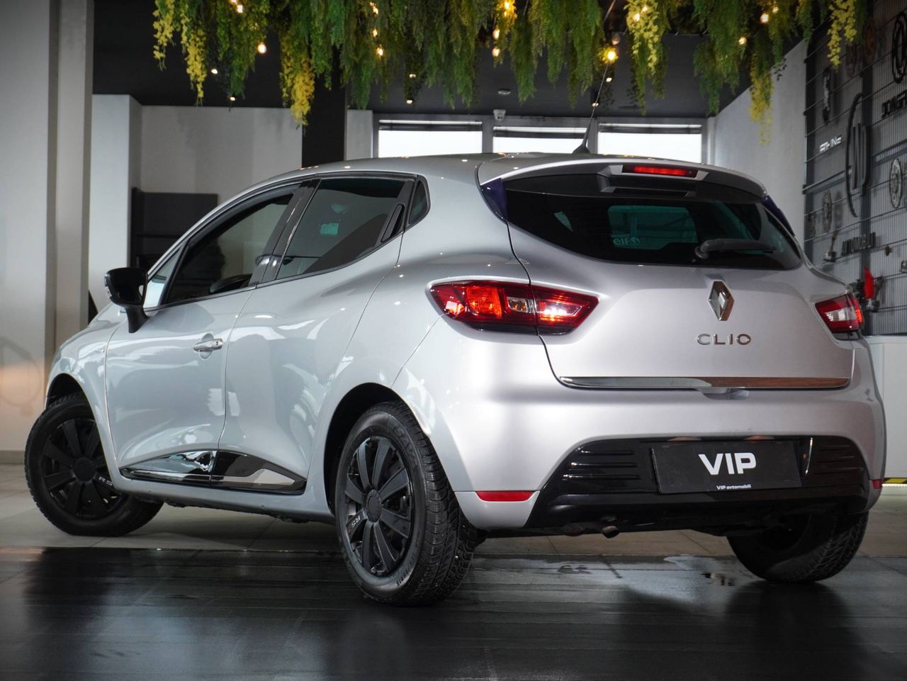 Zunanja slika - Renault Clio - 1,2 16V Zen - 5