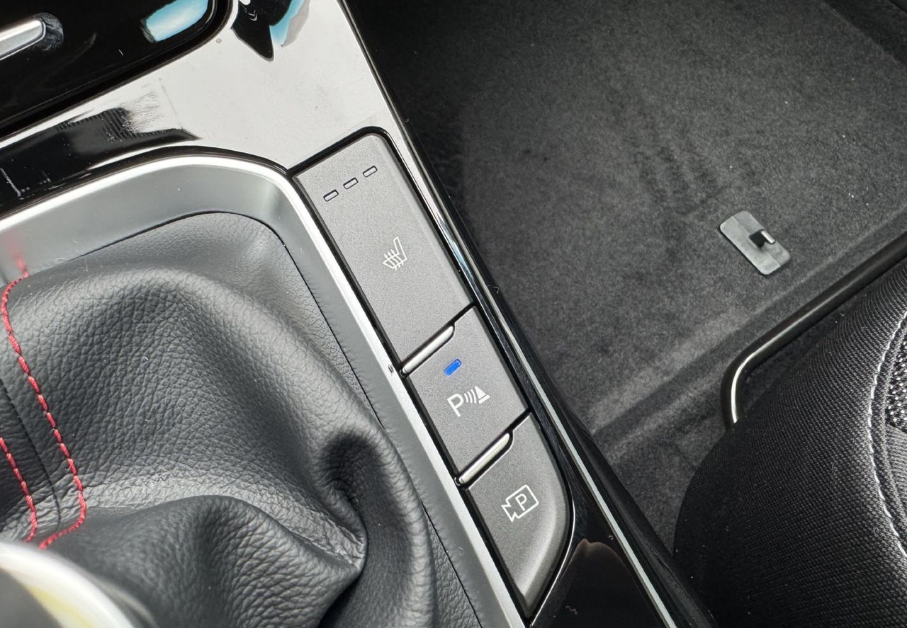 Zunanja slika - Hyundai i30 - 1.5 T-GDI 140 MHEV PREMIUM - 12