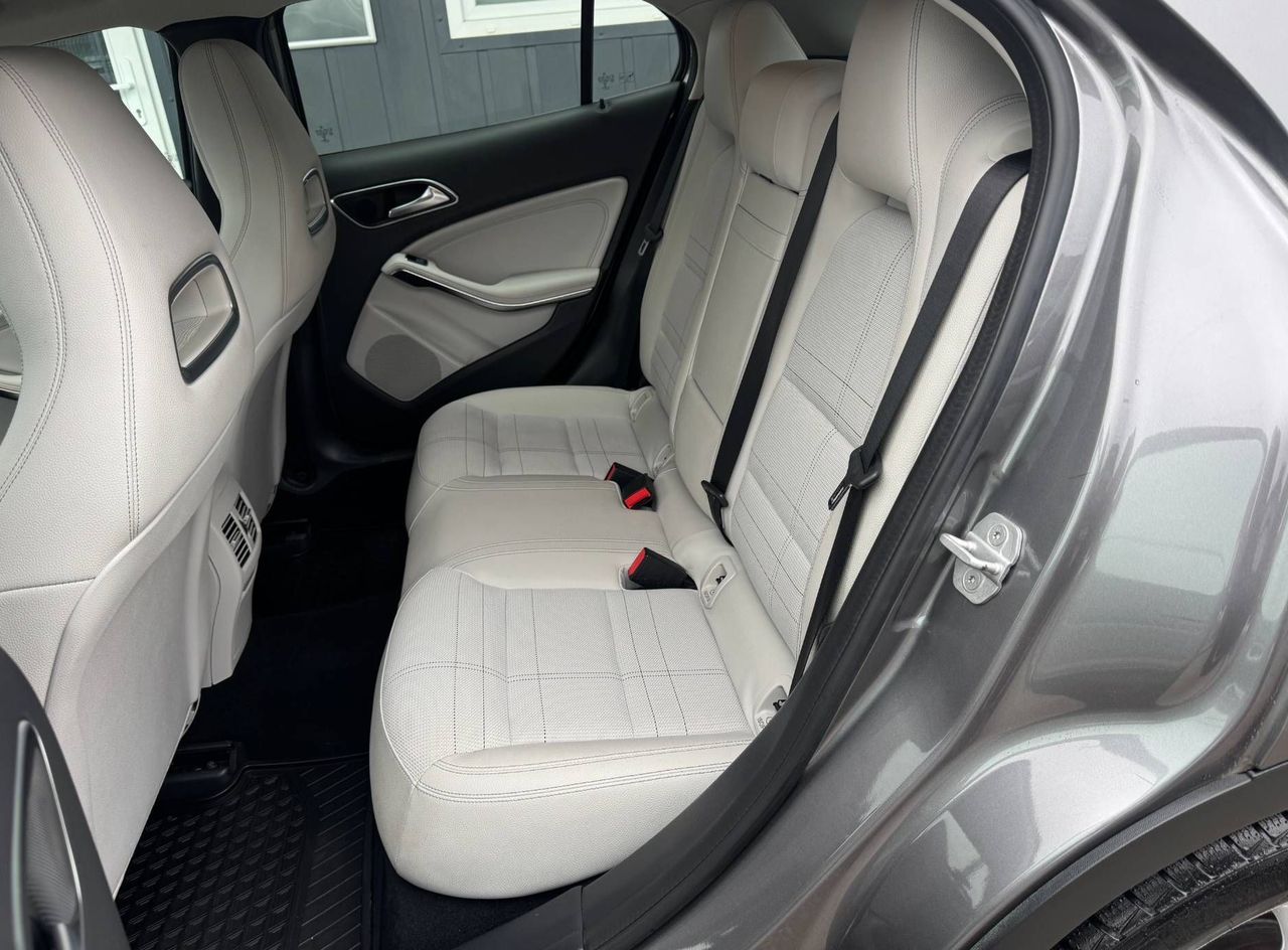 Zunanja slika - Mercedes-Benz GLA-Razred - STYLE°1.LAST°SLO°LED°DIG.KLIMA°PARK.SEN°96.000 KM - 20