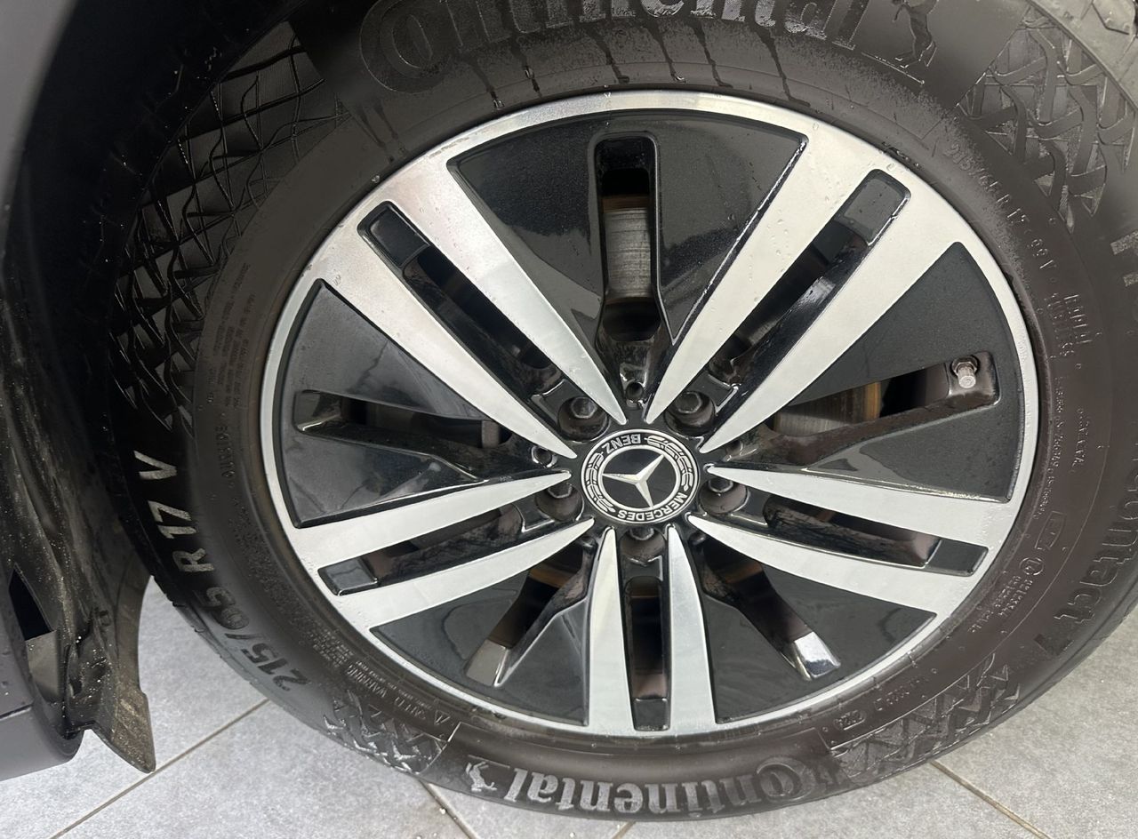 Zunanja slika - Mercedes-Benz GLB-Razred - GLB 200 d 4MATIC Avt.NEMŠKI.KAMERA.PANORAMA.NAVI - 4