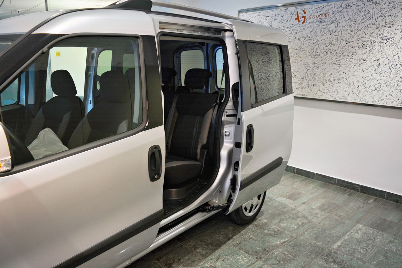Zunanja slika - Fiat Doblo - 1.4 16v Easy PDC-KLJUKA-BLUETOOTH - 11