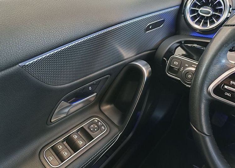 Zunanja slika - Mercedes-Benz A-Razred - 200 URBAN-VLEČNA K.-AMBIENT-360 KAM-MRTVI K.-VIDEO - 12