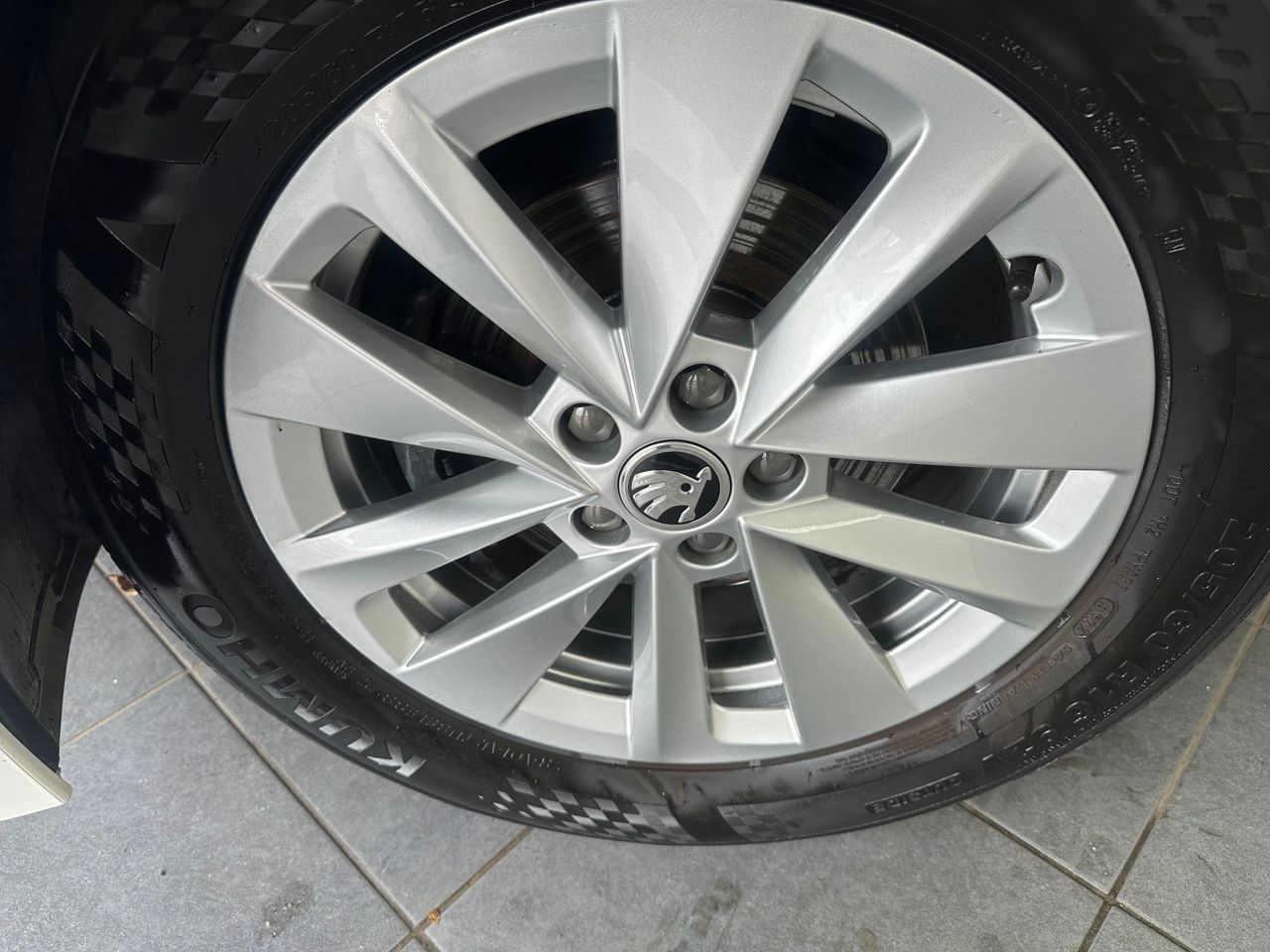 Zunanja slika - Škoda Kamiq - 1.0 TSI 70 kw.2023.SAMO 47.900 KM - 4