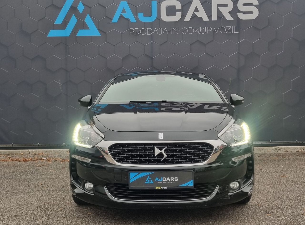 Zunanja slika - Citroën DS5 - BlueHDi 180 EAT6-Panorama-Led-Navi-Kamera - 2