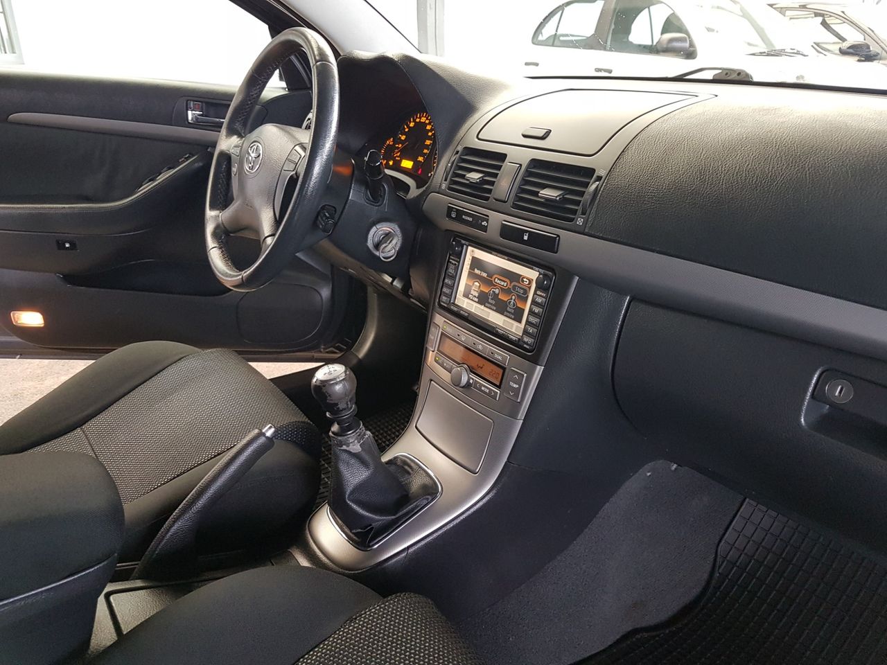 Zunanja slika - Toyota Avensis - Avensis - 11