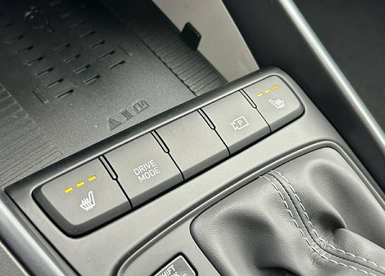 Zunanja slika - Hyundai Bayon - 1.0 T-GDI 90 PREMIUM RADAR. SmartSense+. WINTER - 8