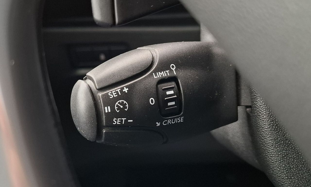 Zunanja slika - DS DS 3 - So Chic PureTech 110 AVTOMATIK + POTRJENA KNJIGA - 12