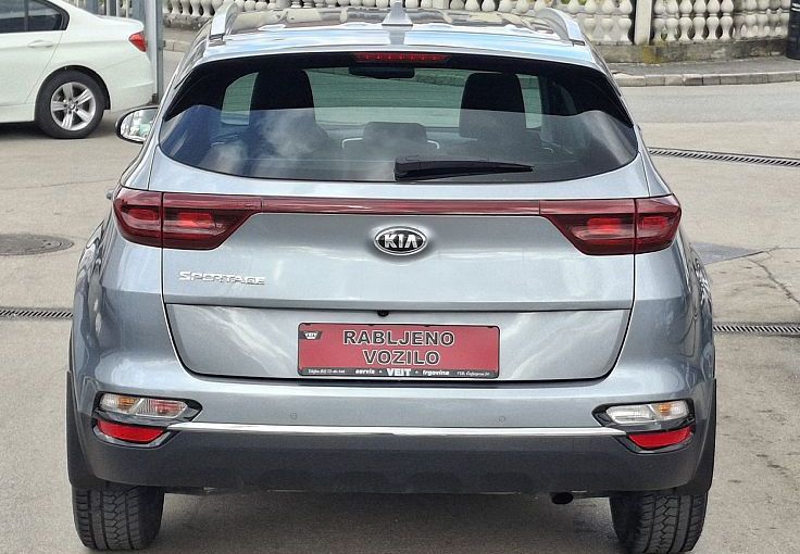 Zunanja slika - KIA Sportage - 1.6 GDi LX Edition ISG 1. LASTNIK SLO. POREKLO - 4