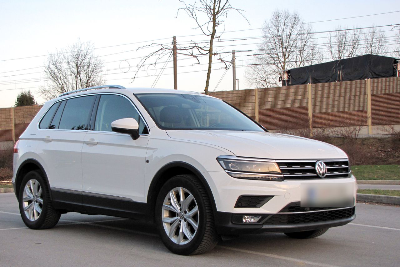 Zunanja slika - VW Tiguan - 2,0 TDI BMT Highline - 1