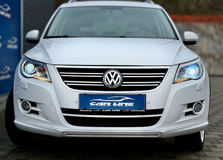 Zunanja slika - VW Tiguan - 2.0 TDI 4MOTION Sport   Style R-Line - 2