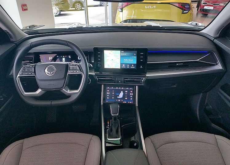 Zunanja slika - SsangYong Torres - 1.5 T-GDi PREMIUM - 8